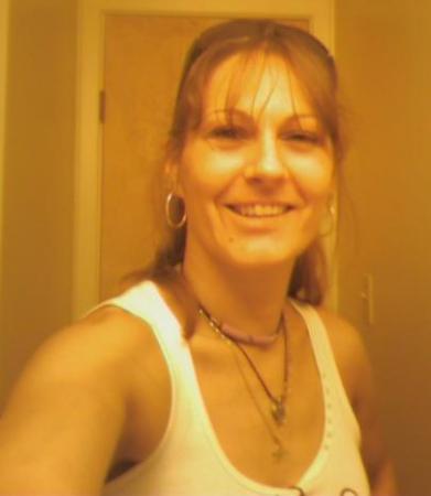 Carolyn Simpson Photo 30