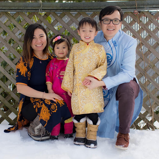 Huong Dinh Photo 11