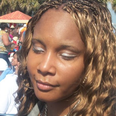 Michelle Booker Photo 12
