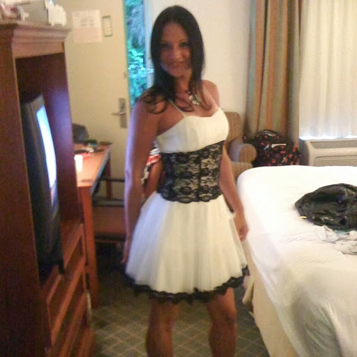 Rebecca Aponte Photo 5