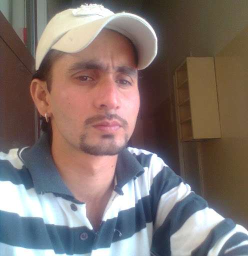 Resham Gill Photo 3