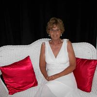 Linda Gerard Photo 27