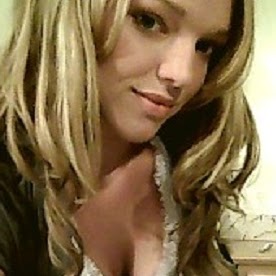 Cara Anderson Photo 48