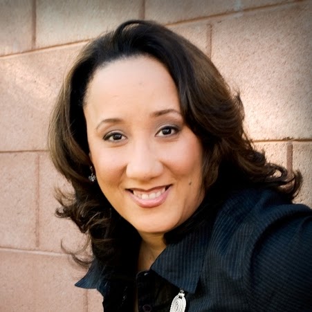 Wendy Robinson Photo 42