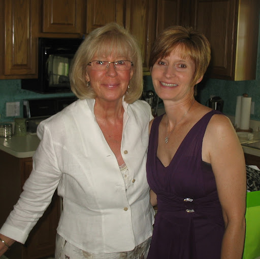 Michelle Snyder Photo 31