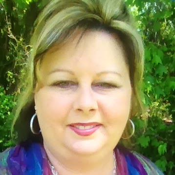 Debbie Andrews Photo 28