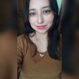 Heidy Santos Photo 19
