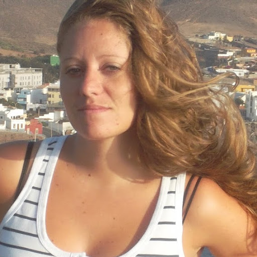 Ana Medina Photo 43