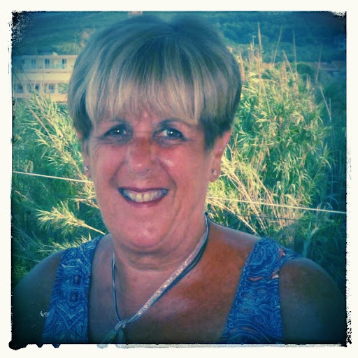 Ann Morton Photo 11