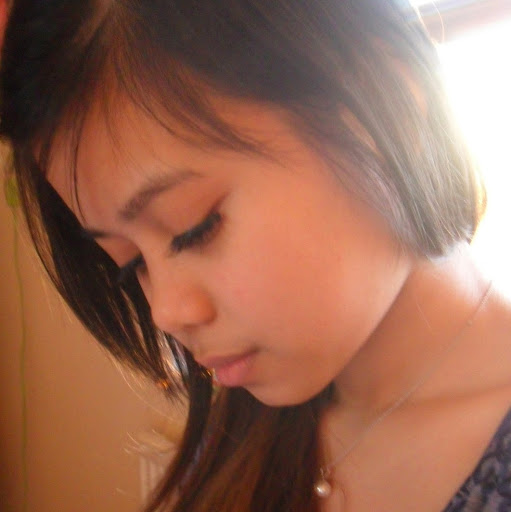 Julie Gonzales Photo 22