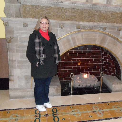 Donna Nolan Photo 17