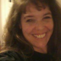Cynthia Holland Photo 16