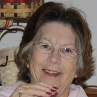 Patricia Norris Photo 41