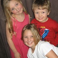 Anne Currie Photo 34