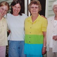 Janet Sheehan Photo 15