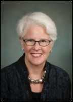 Sarah Hall Photo 14