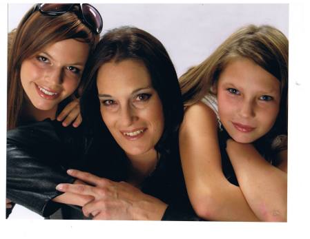 Crystal Neal Photo 7
