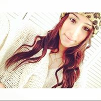 Danielle Hartmann Photo 8