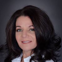 Debbie Stack Photo 19