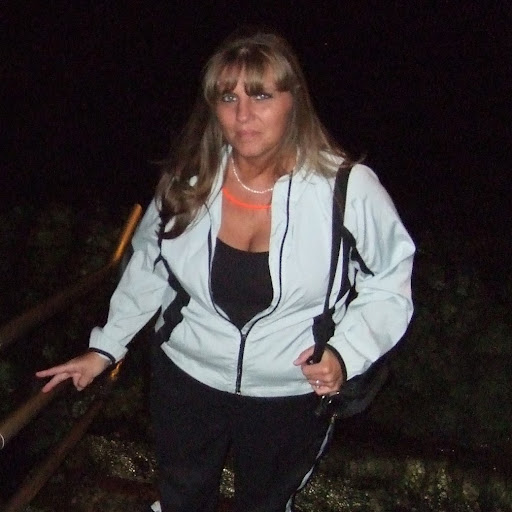 Jackie Crisp Photo 8