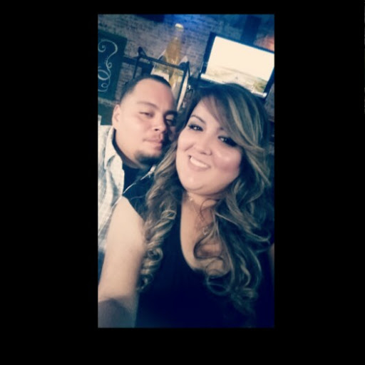 Erika Quinones Photo 7