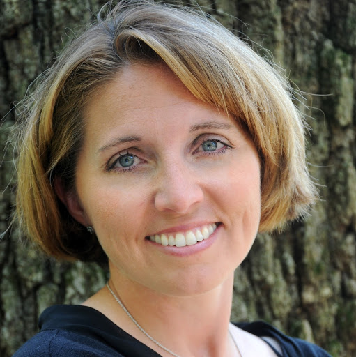 Jennifer Defranco Photo 17