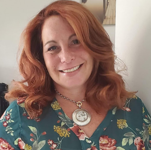Cheryl Lyons Photo 31