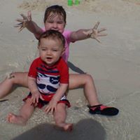 Randi Robertson Photo 15