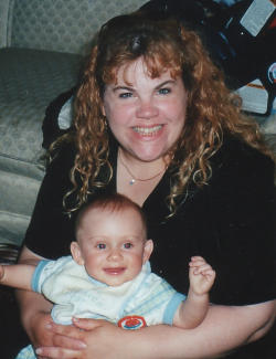 Laurie Hunter Photo 18