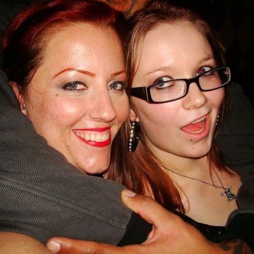 Michelle Myers Photo 29