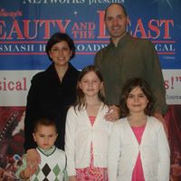 Sarah Schultz Photo 38
