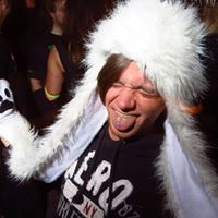 Kevin Granger Photo 44