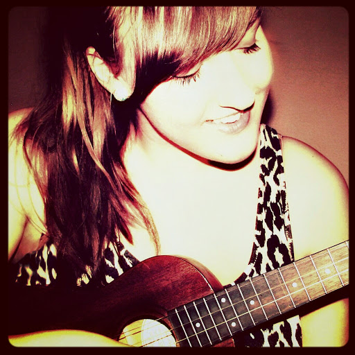 Kim Coleman Photo 33