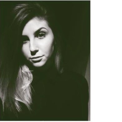 Jessica Burt Photo 14