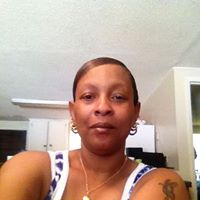 Stephanie Watkins Photo 34