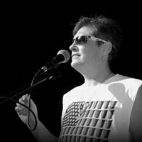 Kim Curtis Photo 24