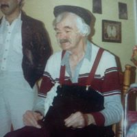Sandra Holt Photo 19