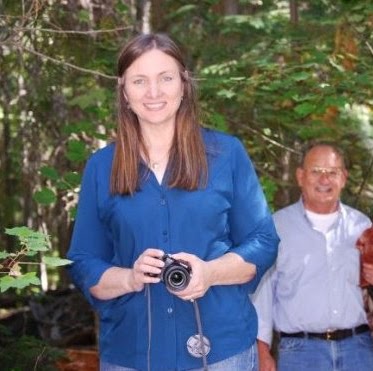 Lisa Calhoun Photo 34