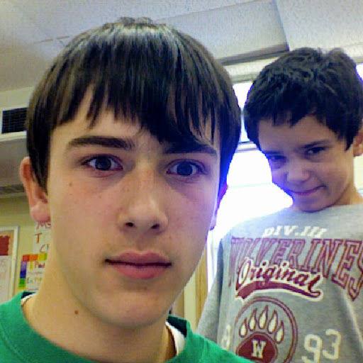 Justin Small Photo 16