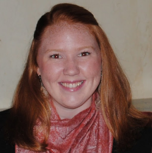 Jennifer Hall Photo 42
