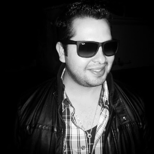 Salvador Paz Photo 8