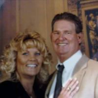 Julie Ewing Photo 26