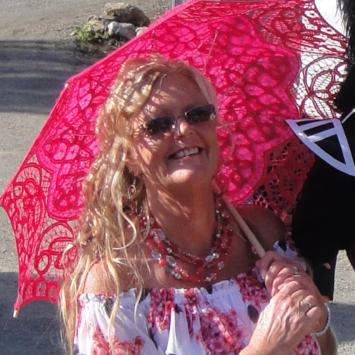 Susan Schaller Photo 4