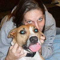Stephanie Lewicki Photo 4