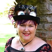Julie Moss Photo 13