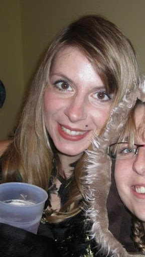 Nicole Schaefer Photo 34
