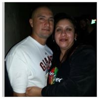 Elizabeth Almanza Photo 16