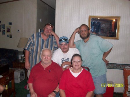 Betty Hooper Photo 25