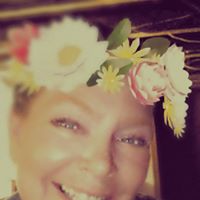 Lori Warren Photo 32