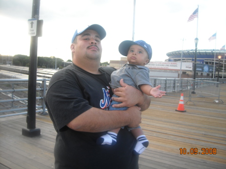 William Medina Photo 1